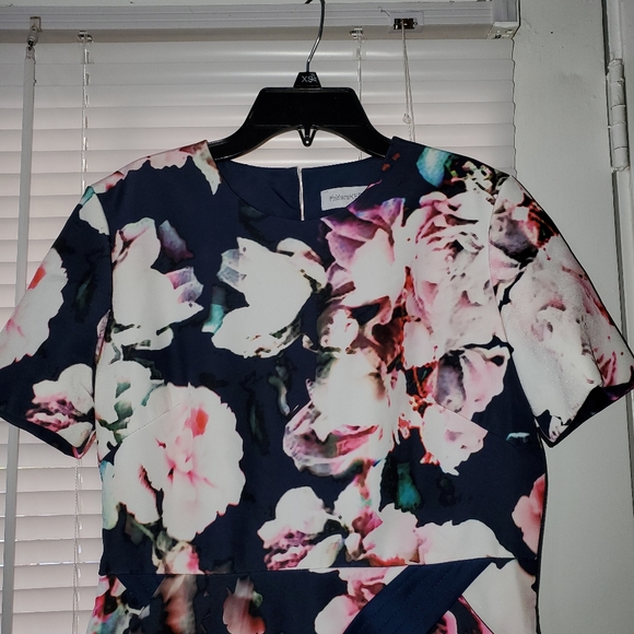 Finders Keepers Mini Dress Back slit Medium - Picture 2 of 15